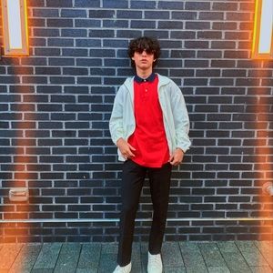 Meet your Posher, Luis